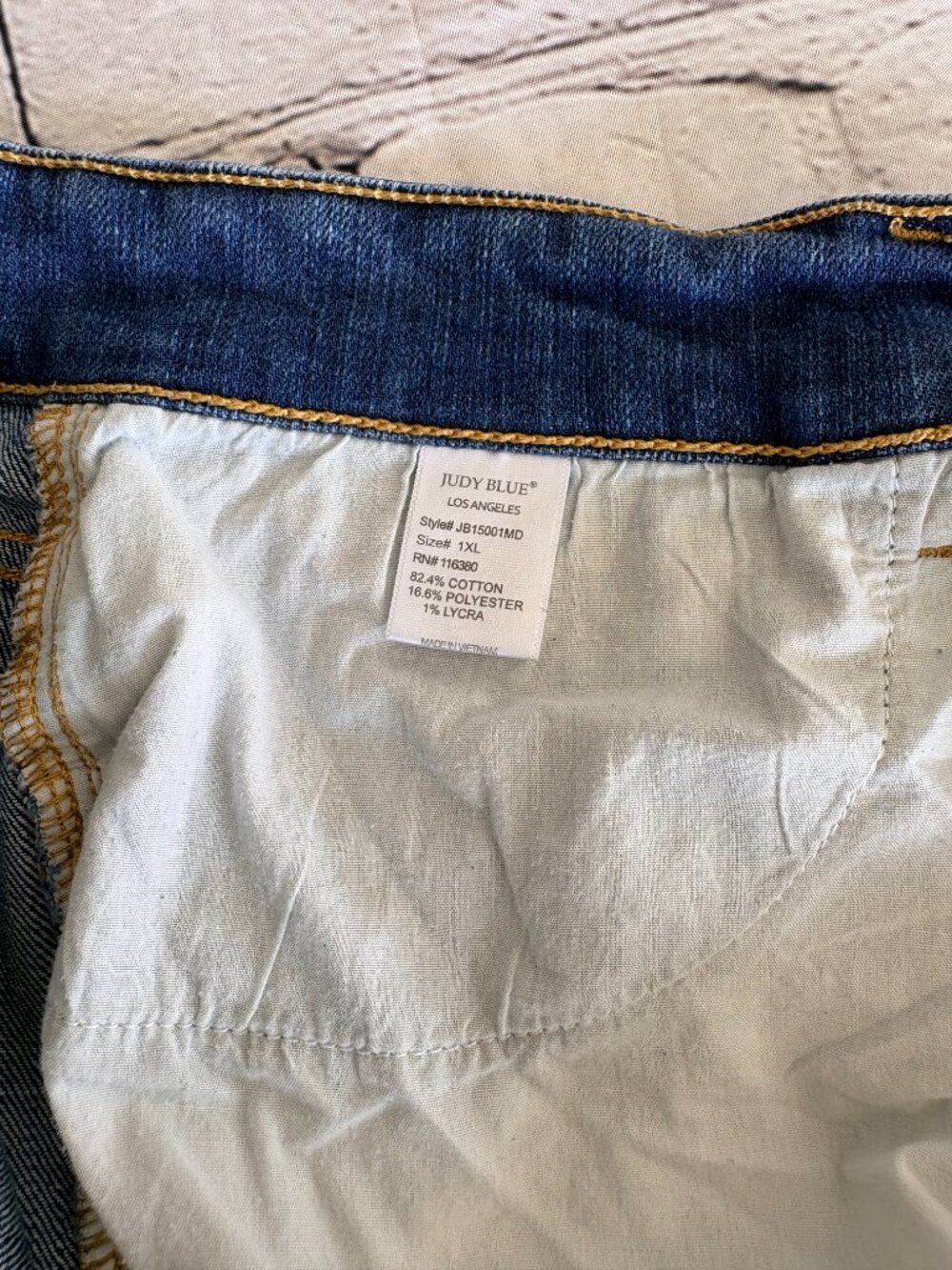 Judy Blue Mid-Rise Distressed Tulip Hem Cutoff Denim Shorts IXL - Picture 7 of 10